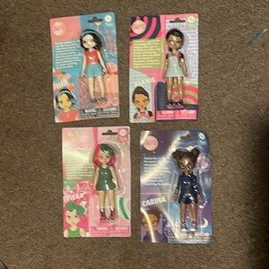 NWOT four dolls